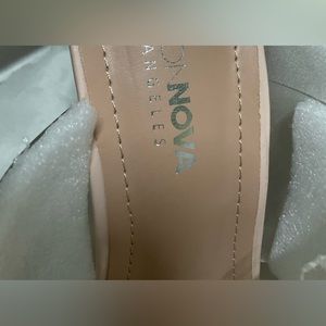 Fashion nova wedge shoes NEVER WORN!